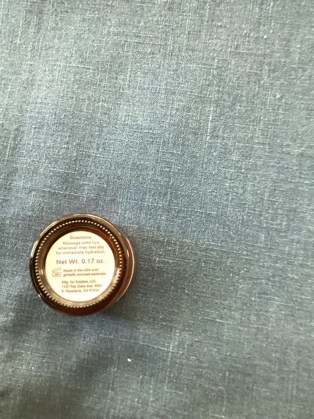 Fleur & Bee one lip